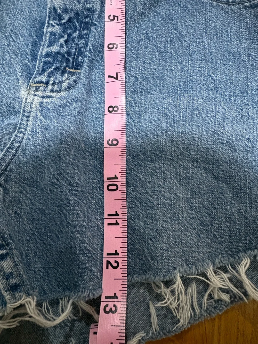 Vintage Riveted by Lee Denim Cutoff Shorts Women’s 6 High Rise Raw Hem Mom Jean